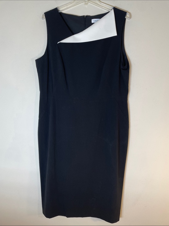 Calvin Klein Dresses & Skirts - Calvin Klein Colorblock Midi Sheath Dress. 16. NWT. $134!